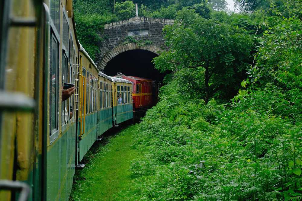 andare in india in treno